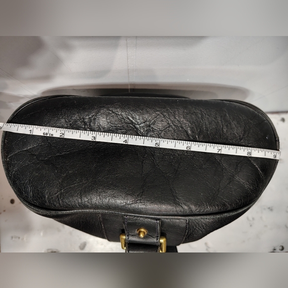 Vintage Dooney & Bourke Black Leather Drawstring Bucket Backpack Convertible Bag - Picture 14 of 16